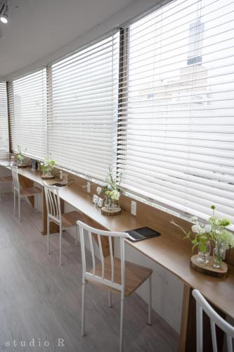 美容サロンN　ウェイティングスペース