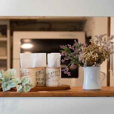 キッチン、カウンター席